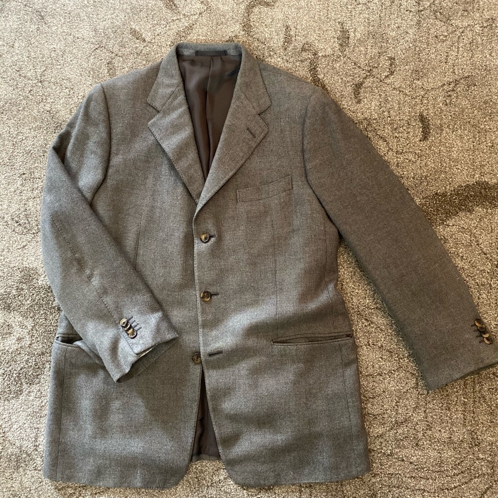 Beautiful Ermenigildo Zegna 3 Button Suit Coat